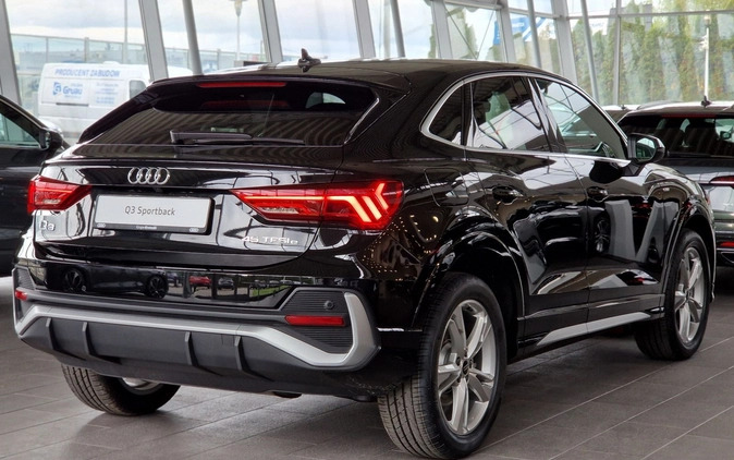 Audi Q3 Sportback cena 240700 przebieg: 10, rok produkcji 2024 z Łęknica małe 781